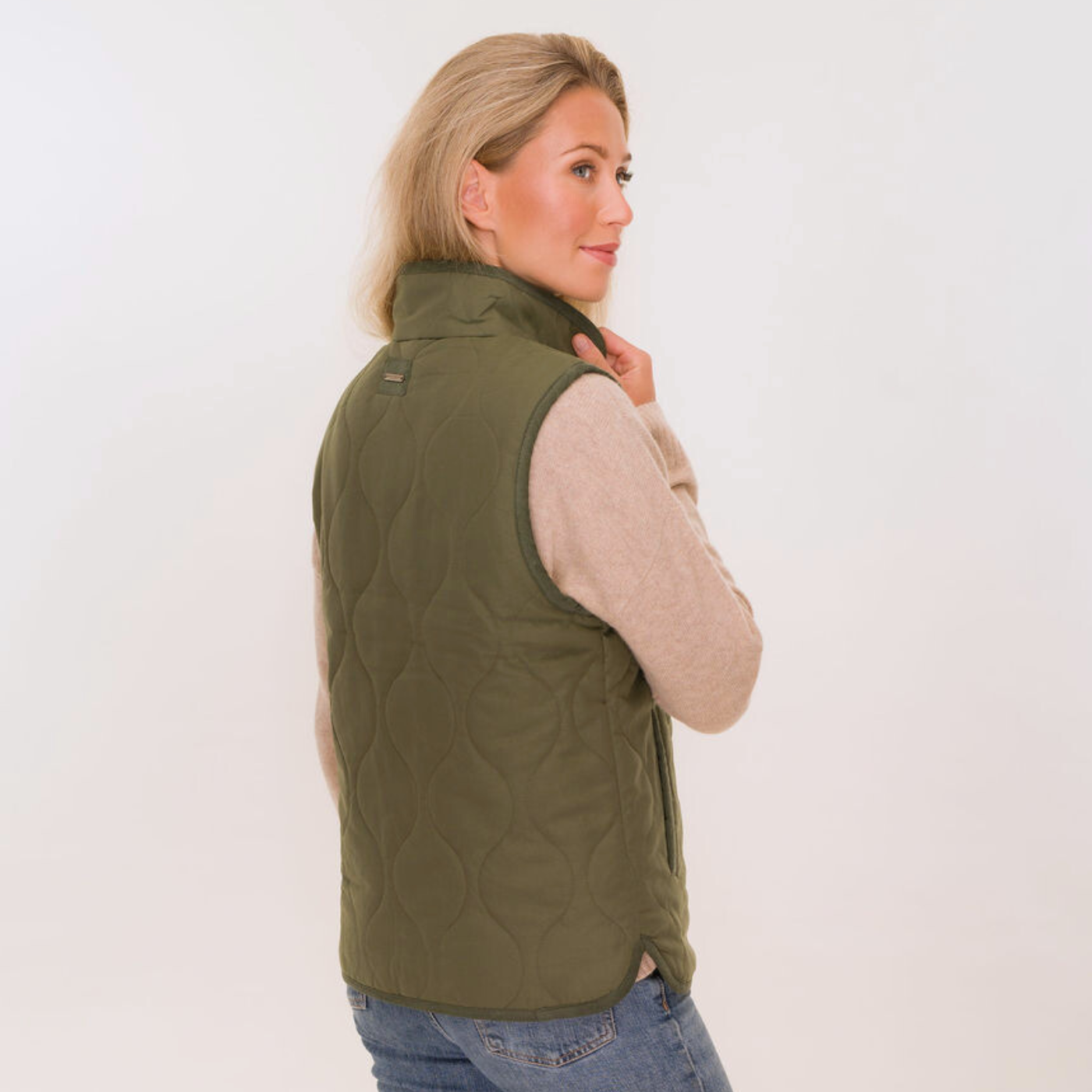 Hicks & Brown Clothing The Timworth Gilet in Green