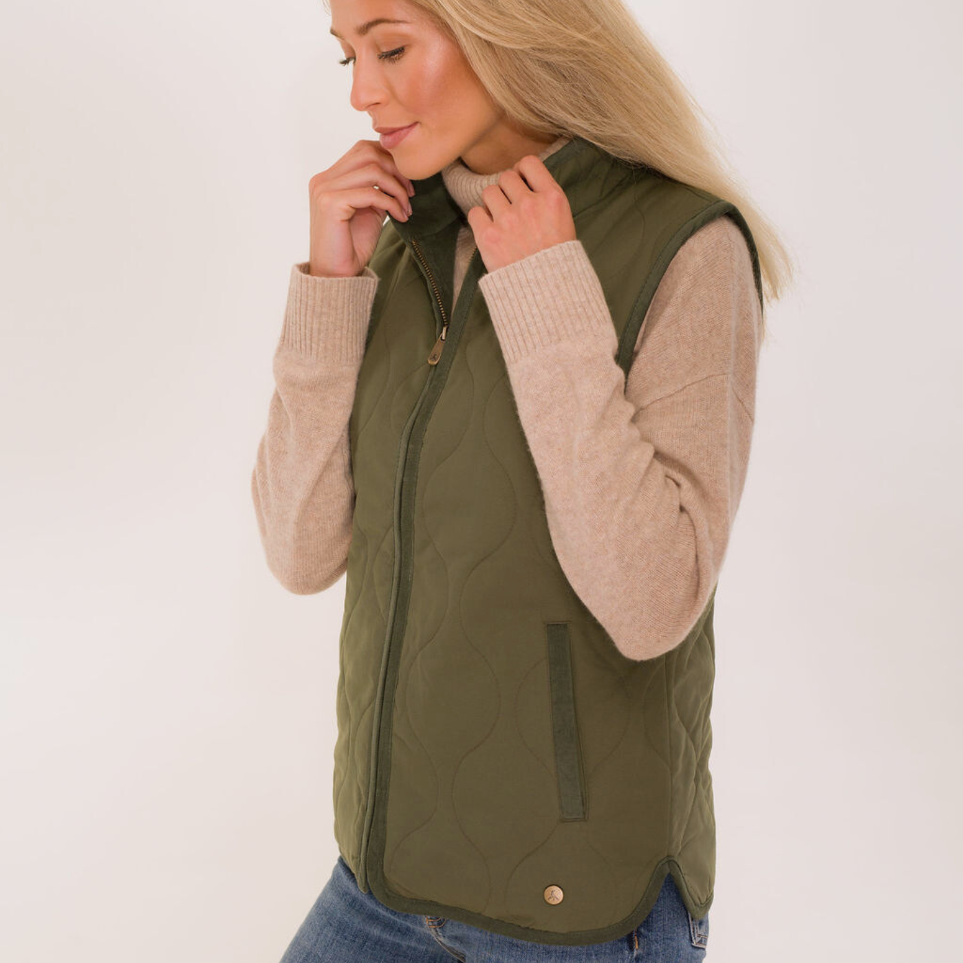 Hicks & Brown Clothing The Timworth Gilet in Green