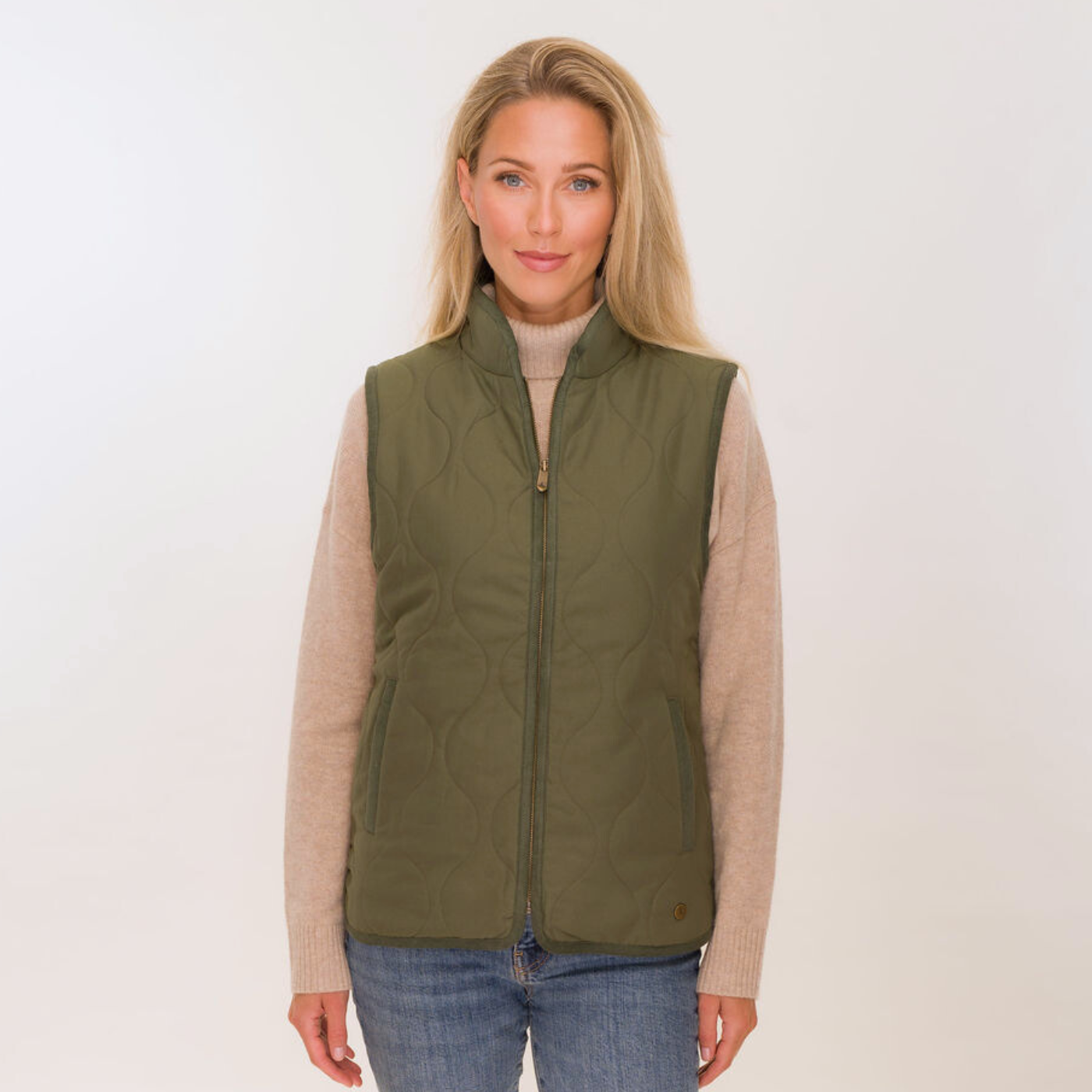 Hicks & Brown Clothing The Timworth Gilet in Green
