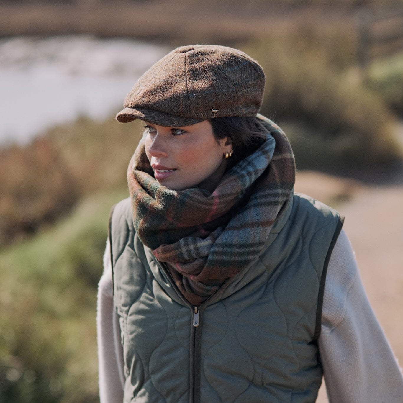 Hicks & Brown The Felsham Tweed Baker Boy Cap in Brown