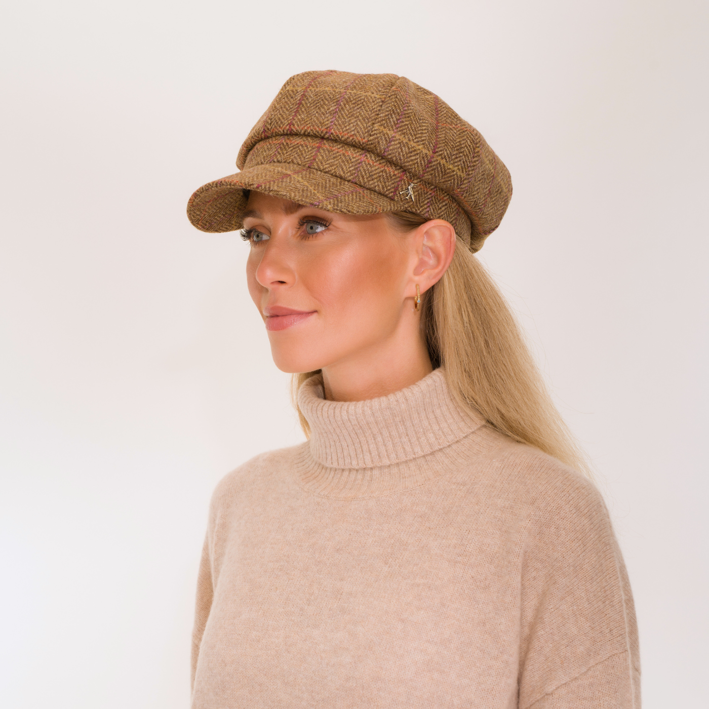 Hicks & Brown The Higham Tweed Ladies Baker Boy Cap in Chestnut