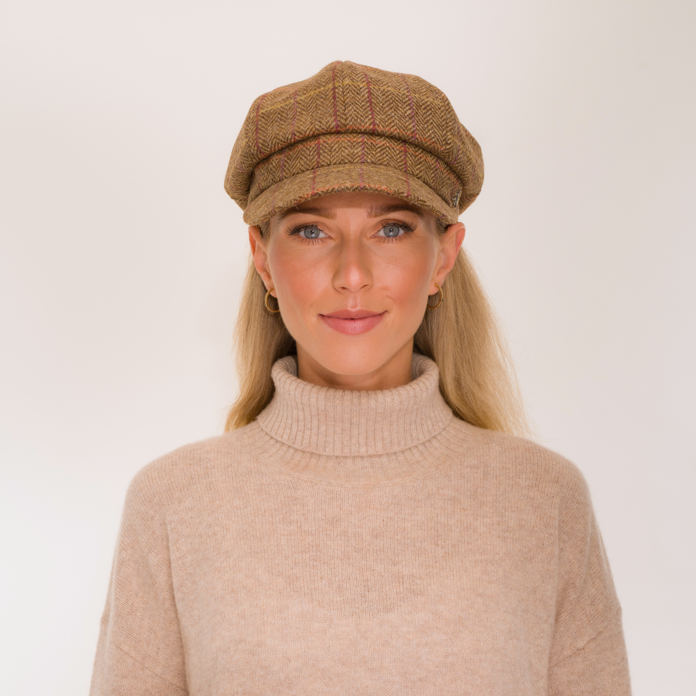 Hicks & Brown The Higham Tweed Ladies Baker Boy Cap in Chestnut