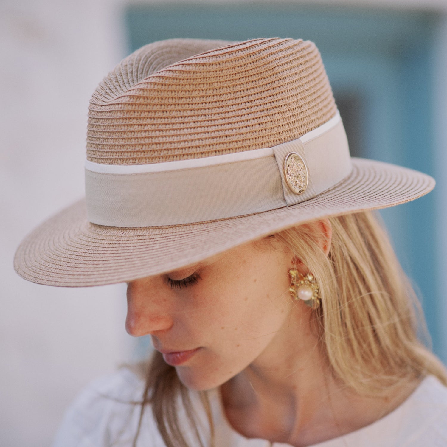 Hicks & Brown The Orford Fedora in Natural with Fawn Ribbon