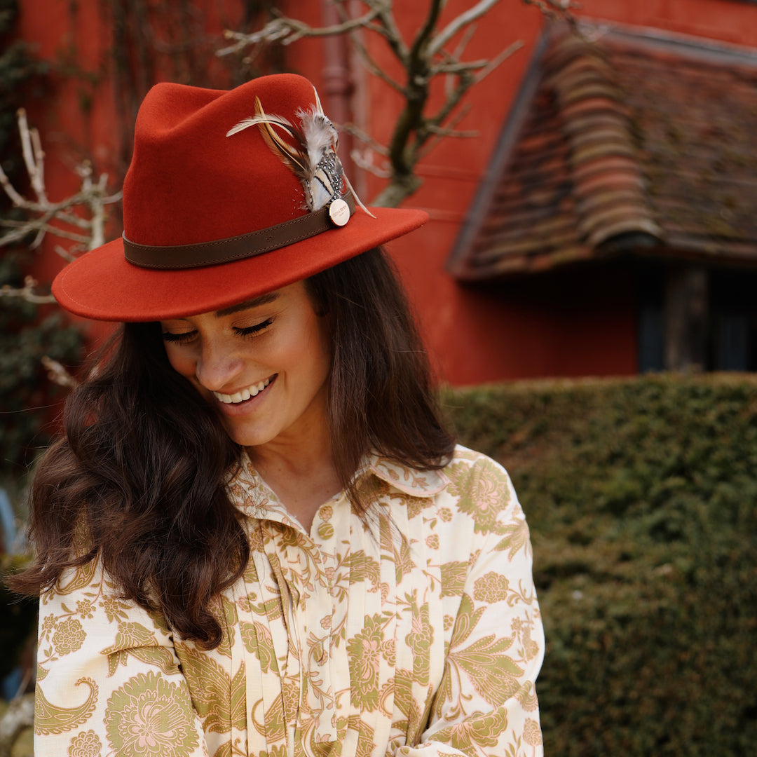 What's the difference between Hicks & Brown hat styles?