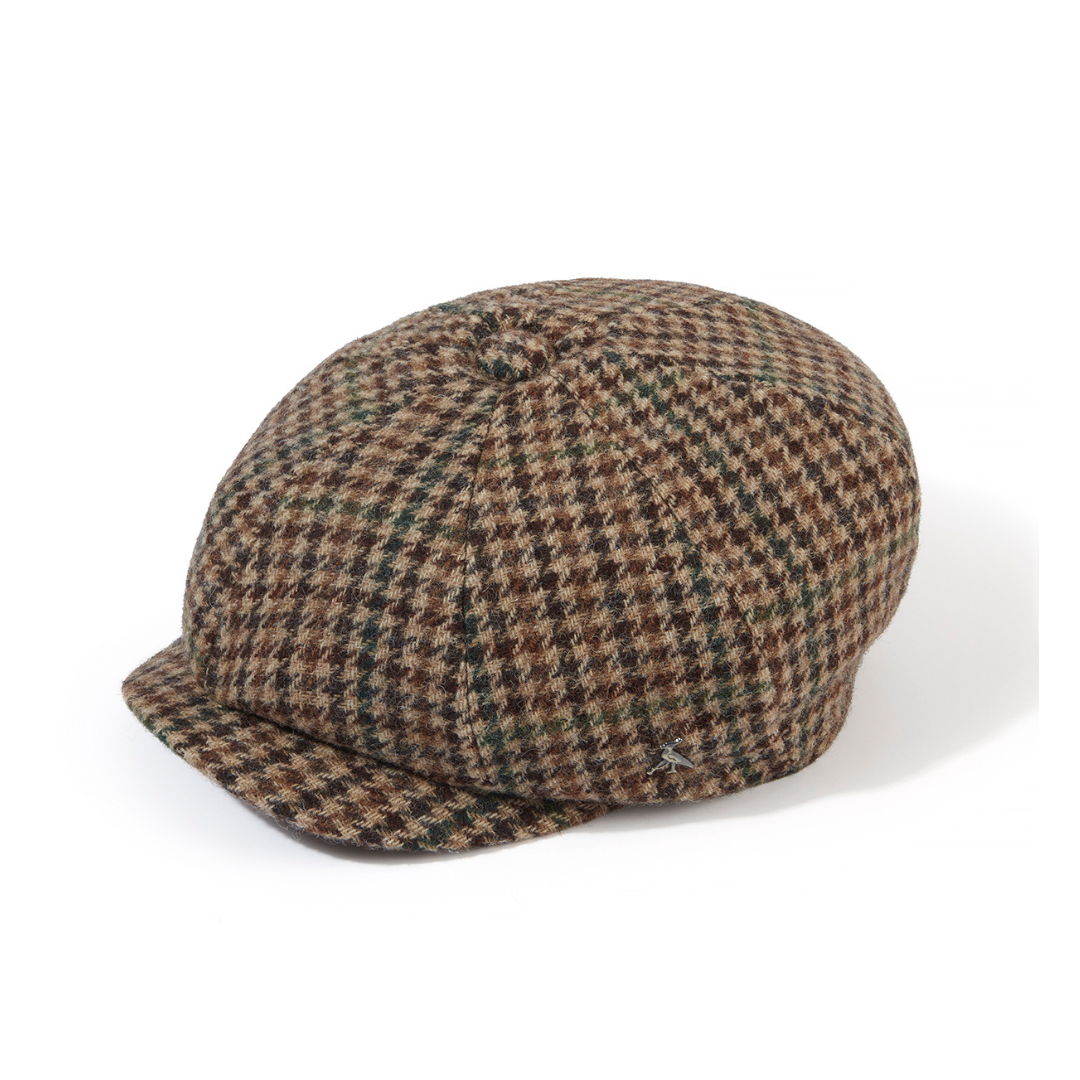The Felsham Tweed Baker Boy Cap in Moss