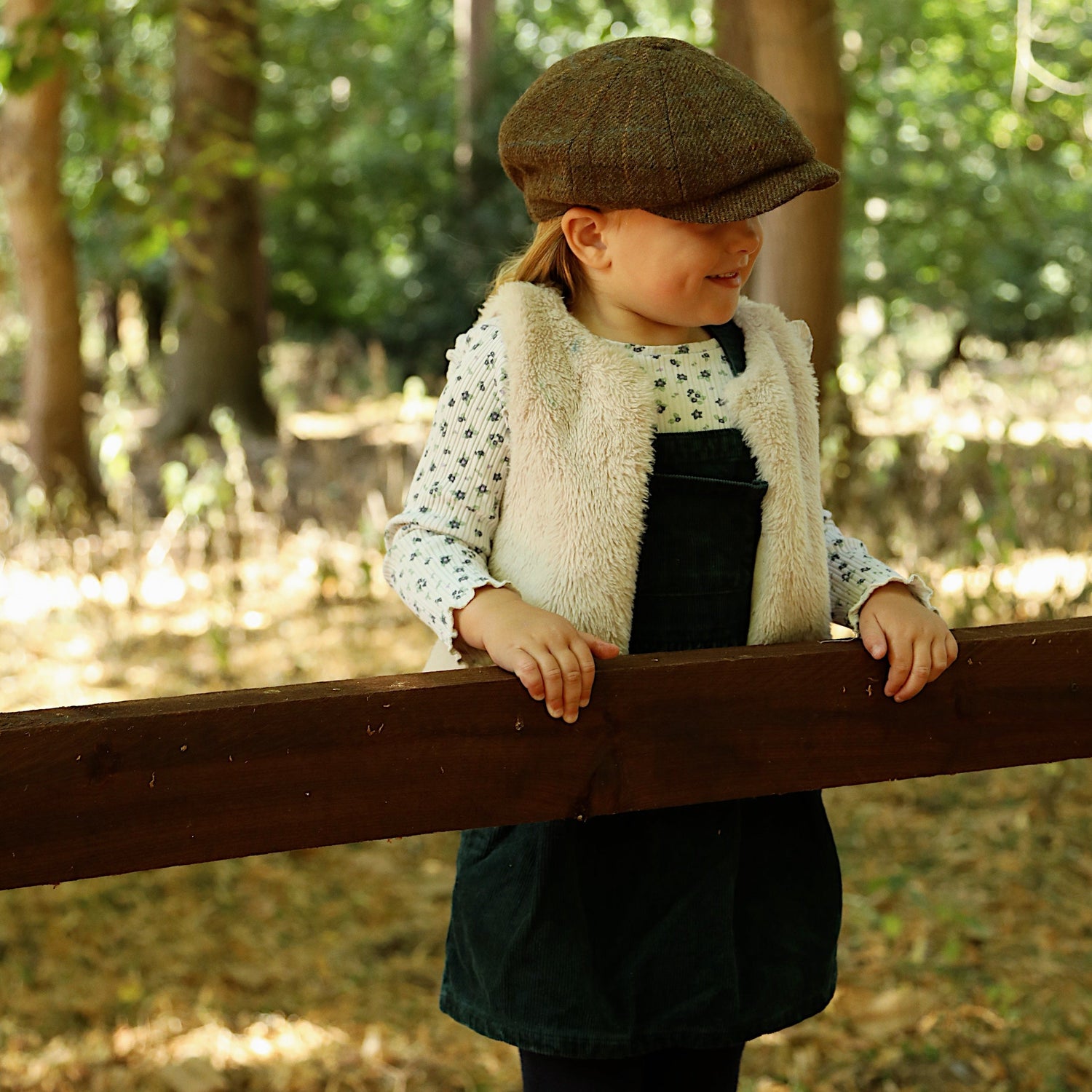 The Children's Felsham Tweed Baker Boy Cap in Brown