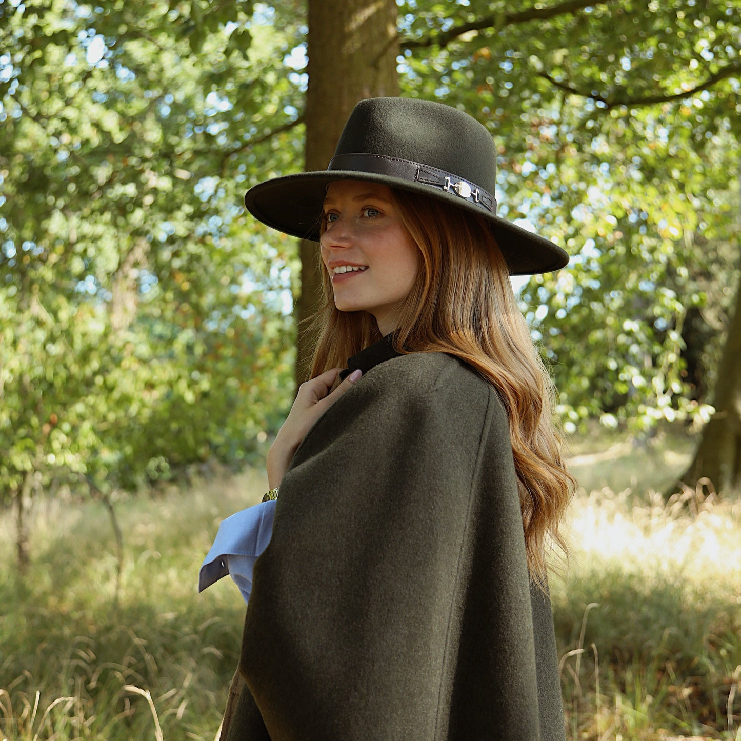 Hicks & Brown × Fairfax & Favor - The Halesworth in Olive Green