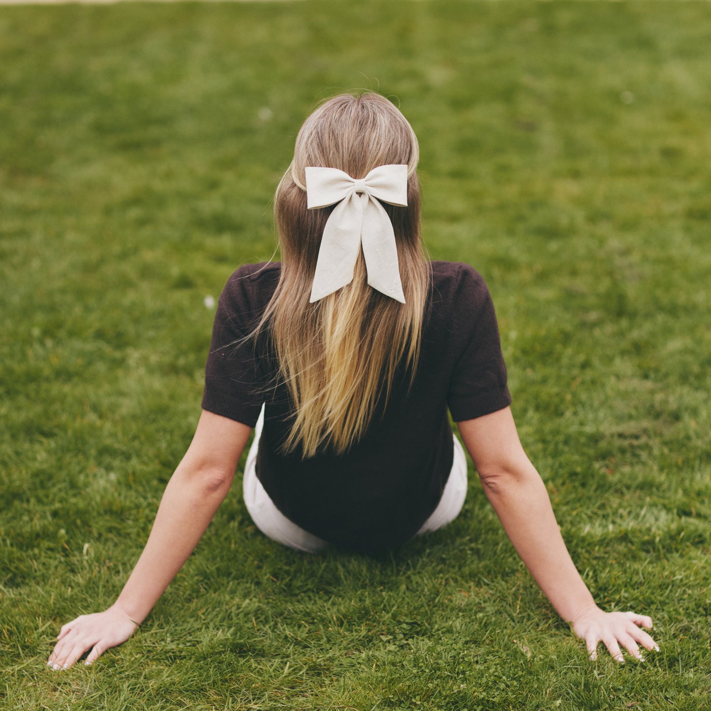 The Juliet Bow in Ivory