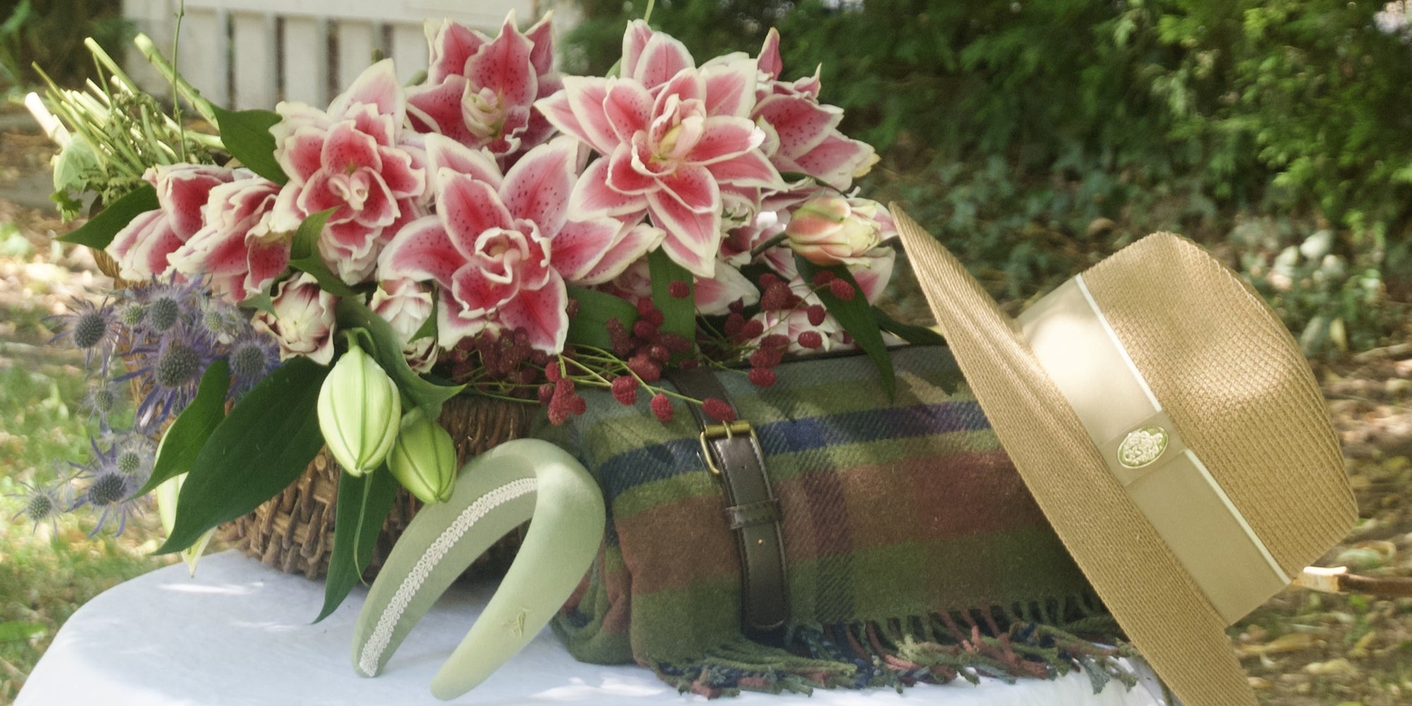 Hicks & Brown × Smith & Munson Giveaway