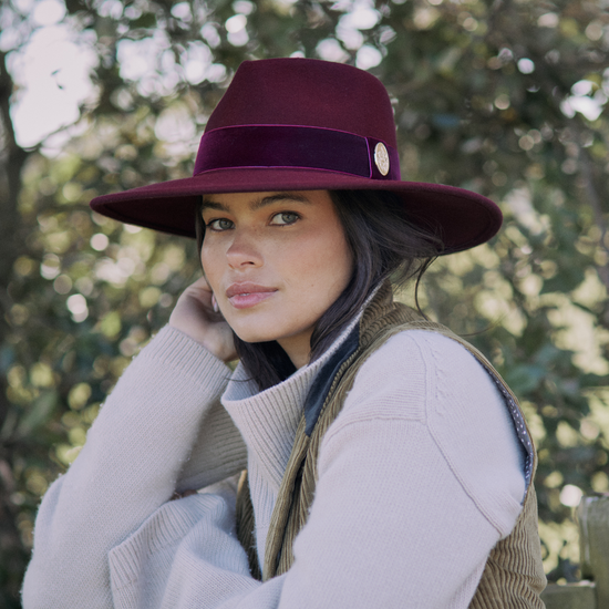 Hicks & Brown Hat The Oxley Fedora in Plum Velvet