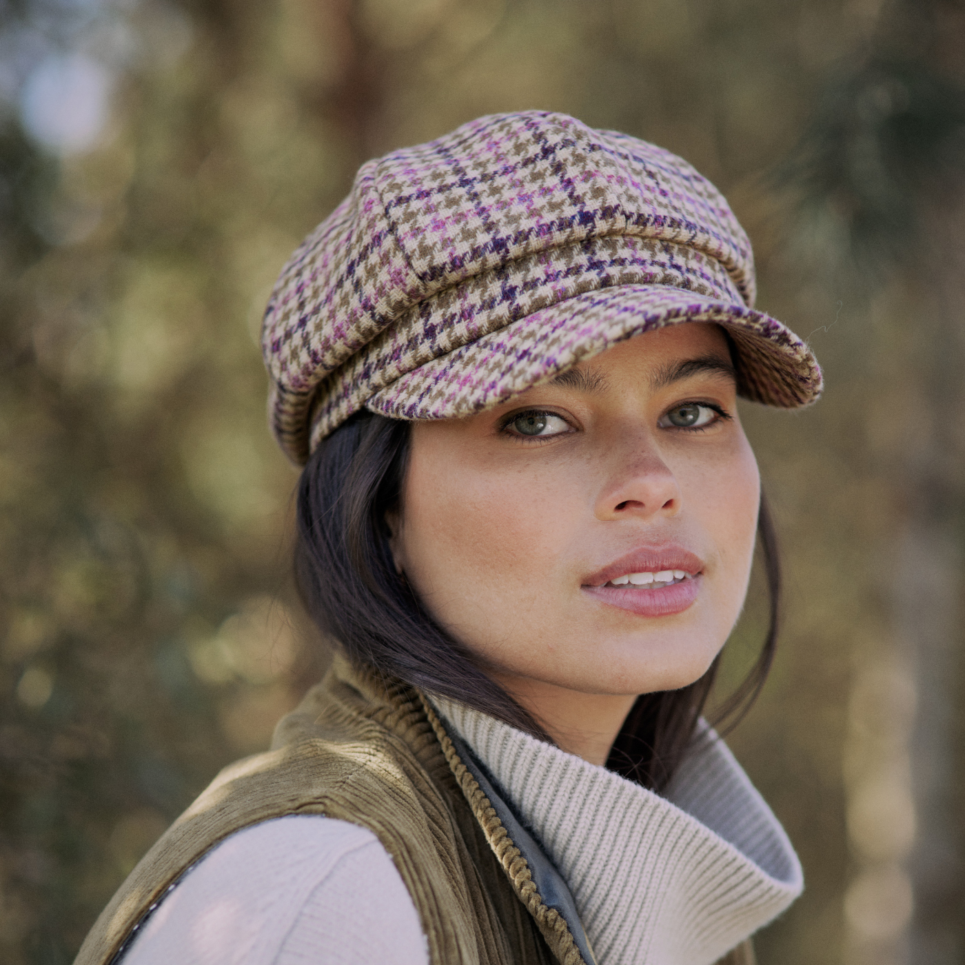 Hicks & Brown The Higham Tweed Ladies Baker Boy Cap in Mulberry