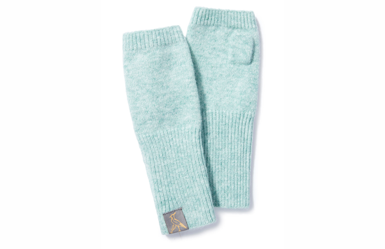 Hicks & Brown The Kersey Wrist Warmers in Mint Green