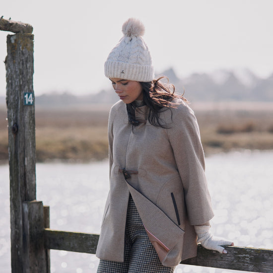Hicks & Brown The Langham Pom Beanie in Oatmeal