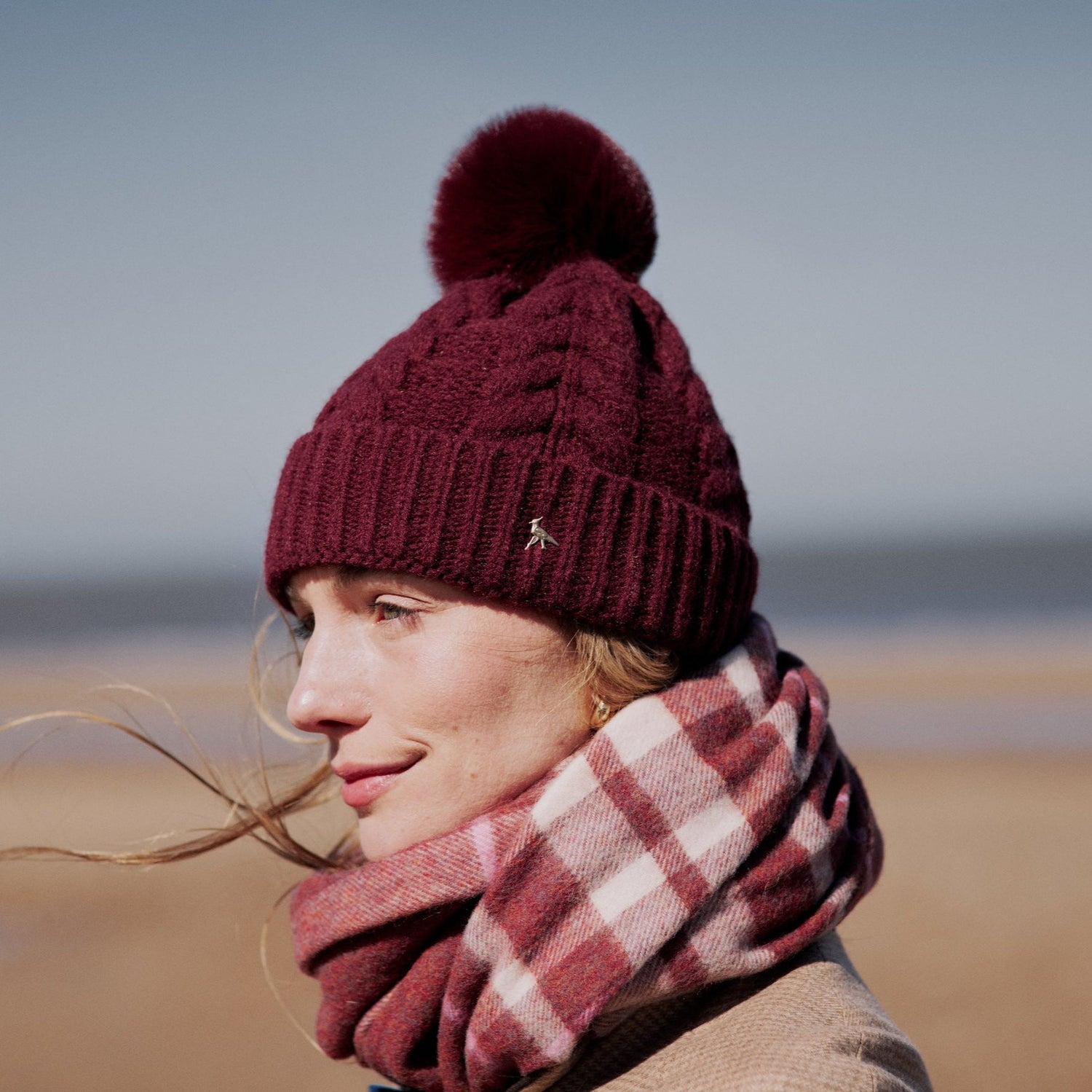 Hicks & Brown The Langham Pom Beanie in Plum