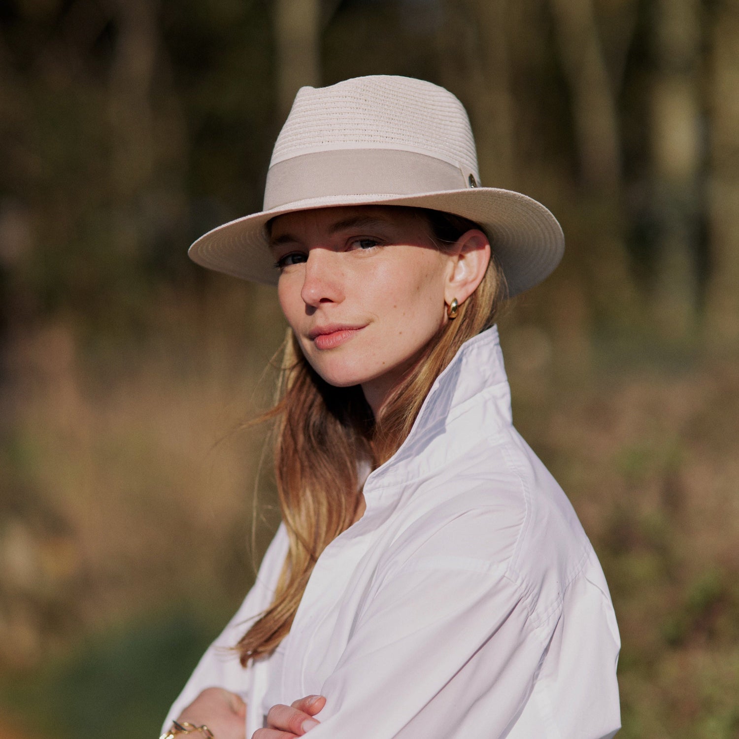 Hicks & Brown The Orford Fedora in Cream (Pebble Ribbon)