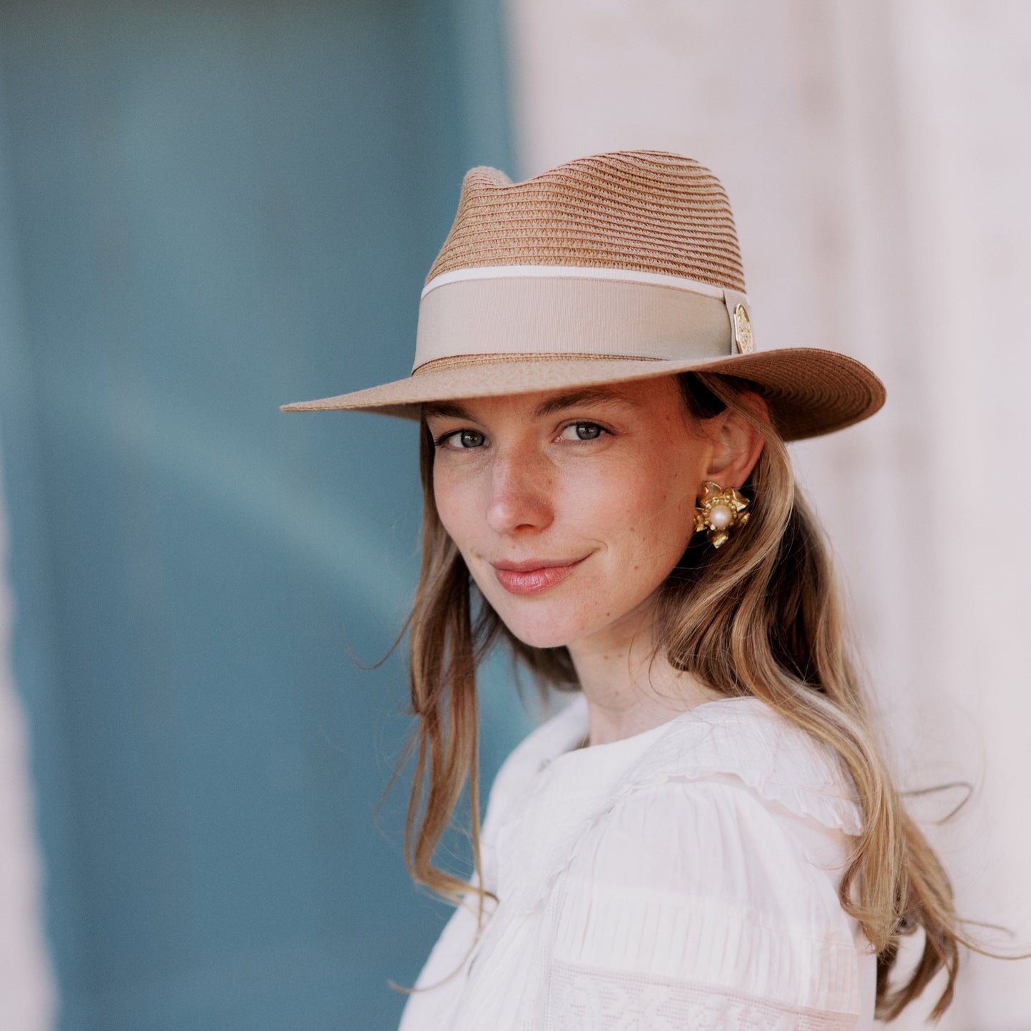 Hicks & Brown The Orford Fedora in Natural with Fawn Ribbon