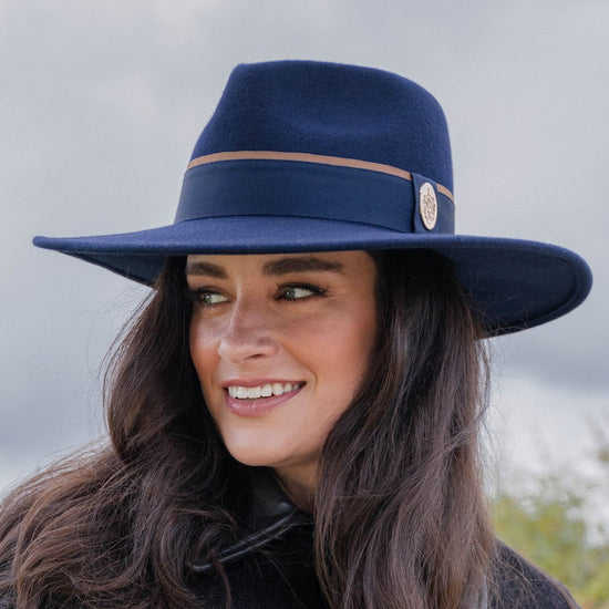 Load image into Gallery viewer, Hicks &amp;amp; Brown The Oxley Fedora in Navy

