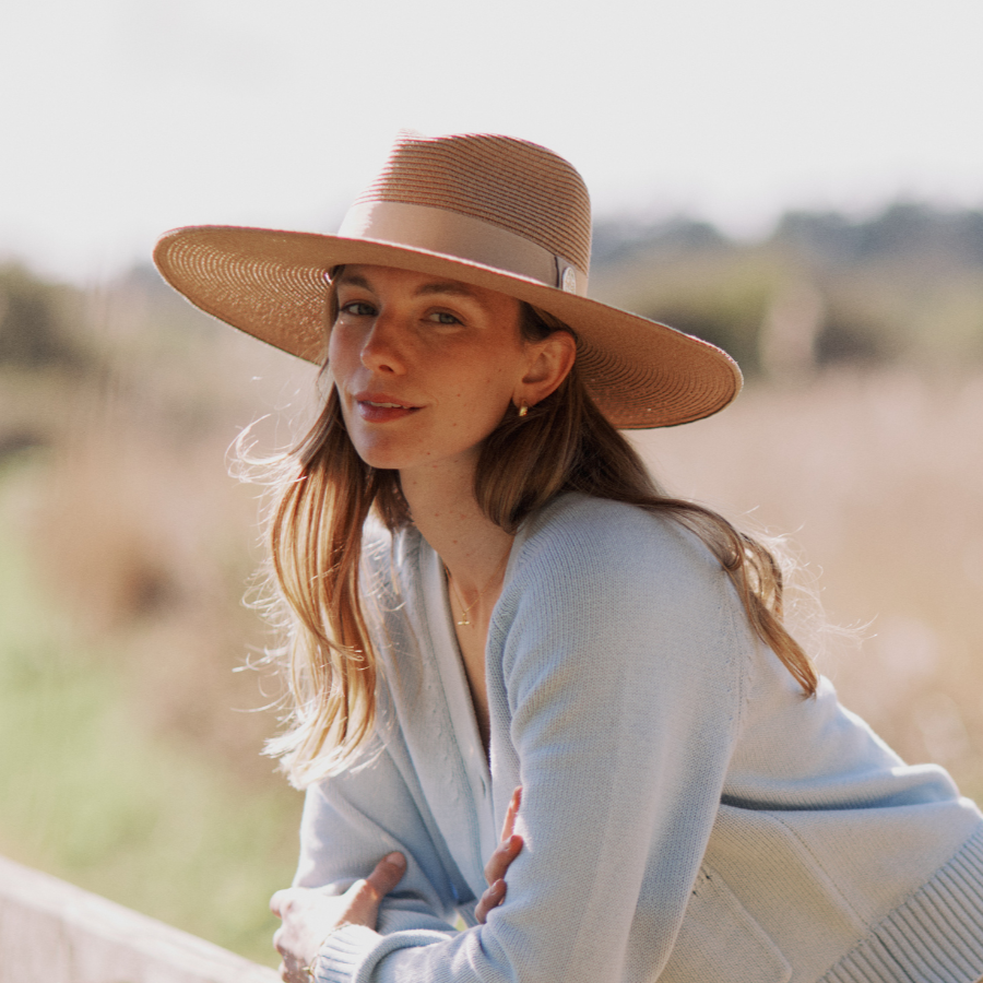 Hicks & Brown The Pebmarsh Fedora in Champagne