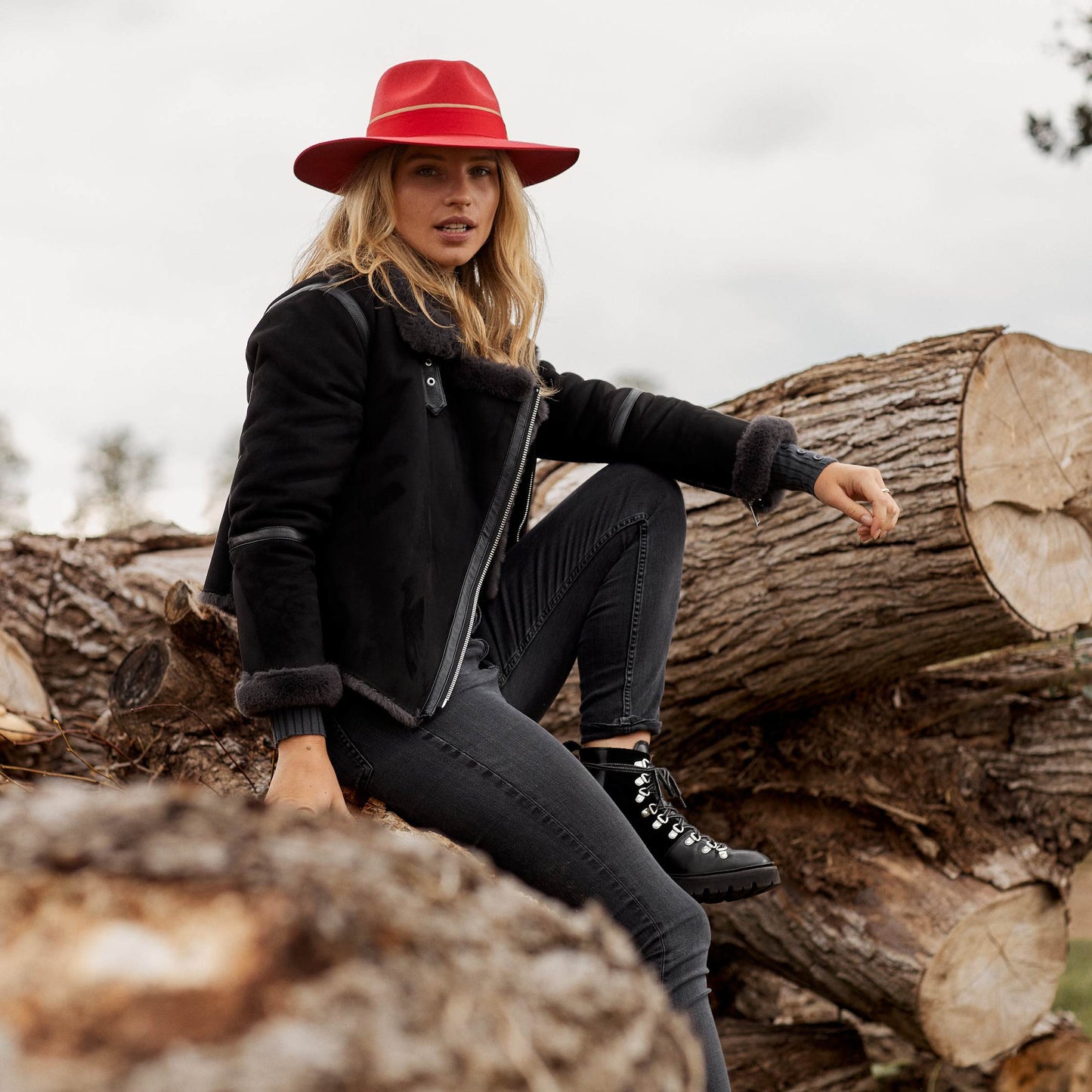 Hicks & Brown Fedora The Oxley Fedora in Berry