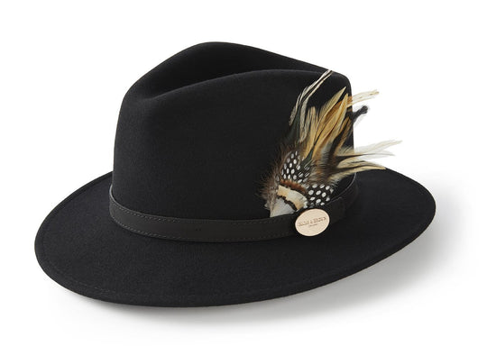 Load image into Gallery viewer, Hicks &amp;amp; Brown Fedora The Suffolk Fedora in Black (Guinea and Pheasant Feather)
