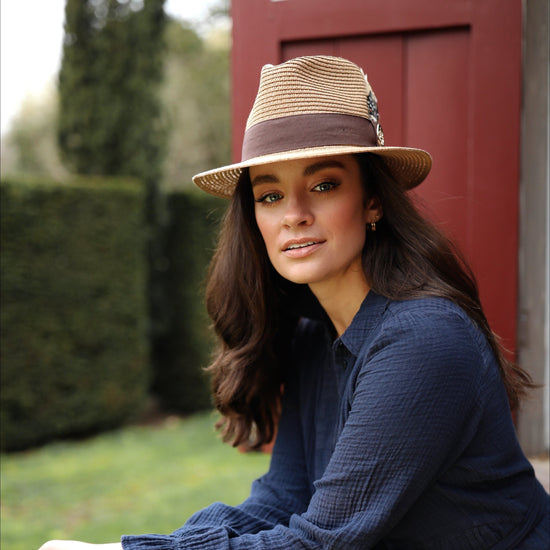Hicks & Brown The Aldeburgh Fedora in Natural (Brown Ribbon)