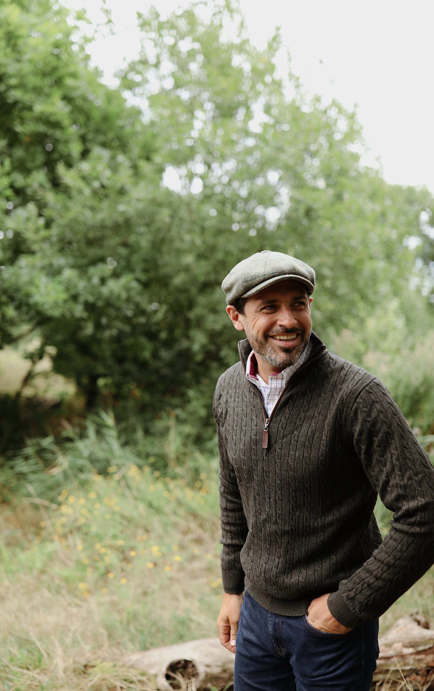 Hicks & Brown The Felsham Tweed Baker Boy Cap in Green